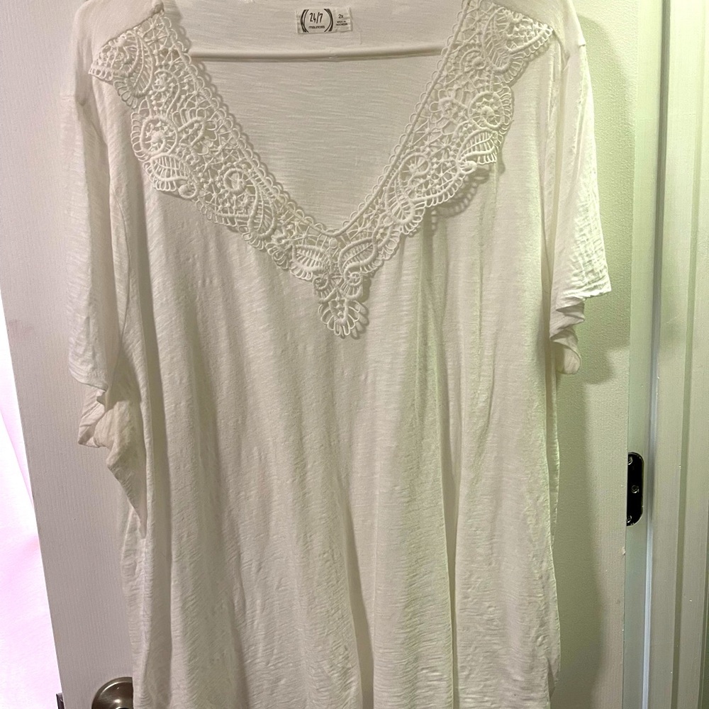 Maurice’s top